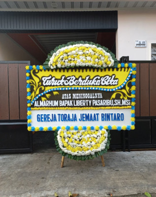 Papan Bunga Duka di Muaradua